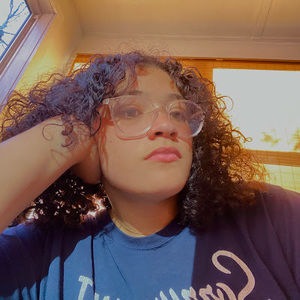 Meet your Posher, Ivy